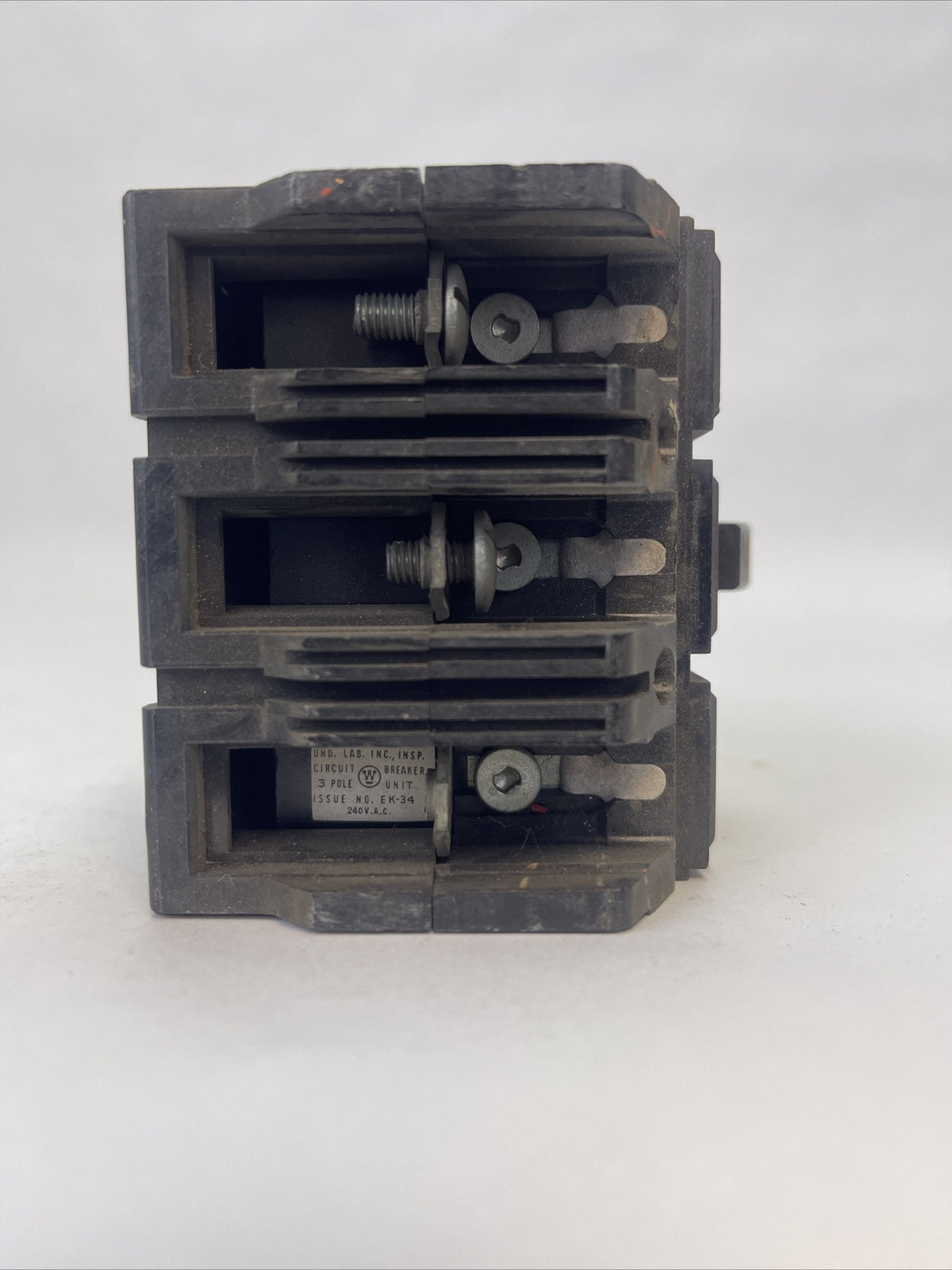 CUTLER HAMMER / WESTINGHOUSE QC3015 CIRCUIT BREAKER 15A 3P 120/240VAC5