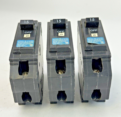 GE **LOT OF 3** THHQB1115 - CIRCUIT BREAKER - 1 POLE, 15 A, 240 VAC2