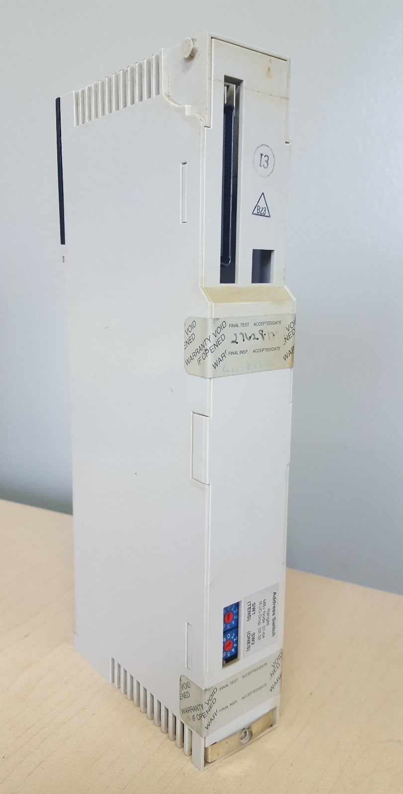 MODICON 140-NOM-211-00 2