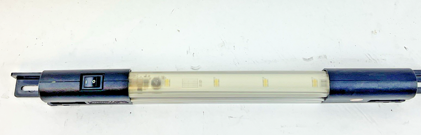 HOFFMAN LED24V15 INDUSTRIAL CONTROL PANEL/ENCLOSURE LIGHT 24VDC***LOTOF2***1