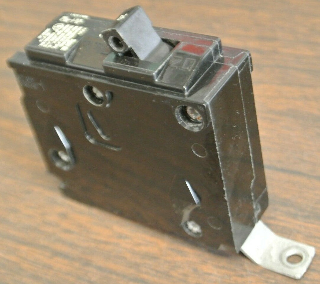 BOX of 10 / I-T-E B120 BOLT-ON CIRCUIT BREAKER 20A / 120/240VAC / 1-POLE1