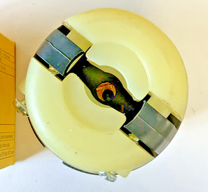 HUBBELL HBL2623 CONNECTOR BODY 30A 250V 2POLES 3WIRE2