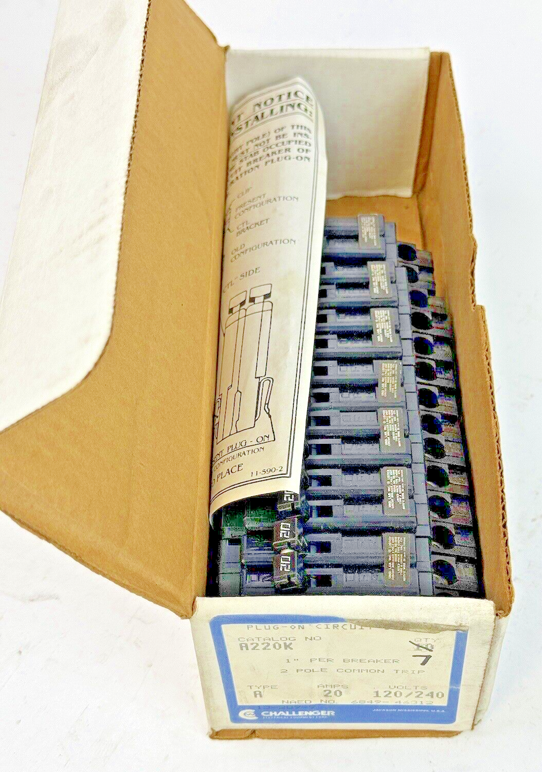 CHALLENGER *BOX OF 7* - A220K - COM. TRIP CIRCUIT BREAKERS -2 POLE/20 A/240 VAC2