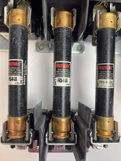 ALLEN BRADLEY 1494V-DS30 FUSIBLE DISCONNECT SWITCH SER D 30A 600VAC 20HP 250VDC3