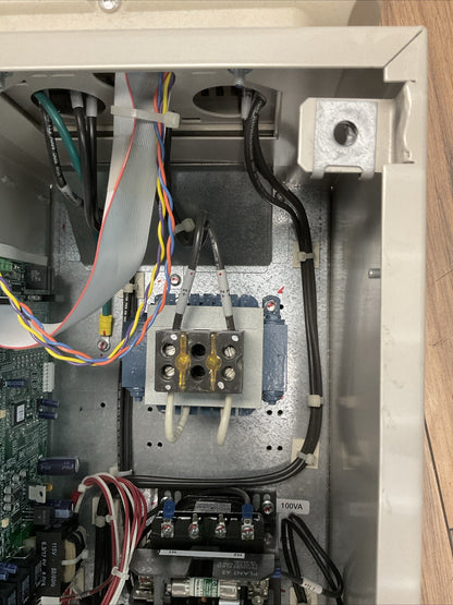 YASKAWA E7NVD024CGXY3 E7 DRIVE BYPASS OUTPUT 0-200VAC 3PH 24.2A INPUT 200VAC 3PH12