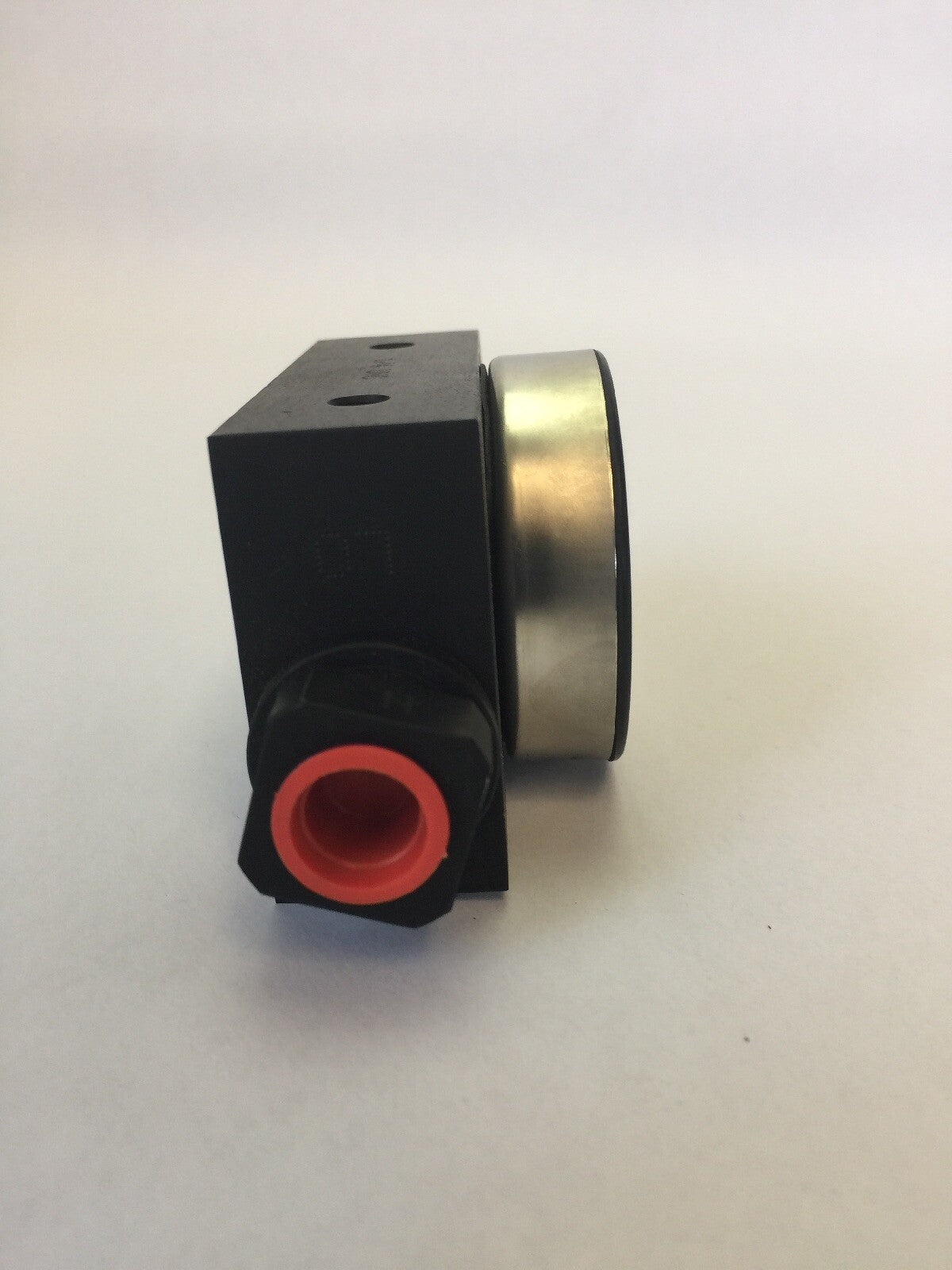 PRECISION 200DPGGA2.04N1SSFB0 (0-15 PSID) C DIFFERENTIAL PRESSURE PLUS4