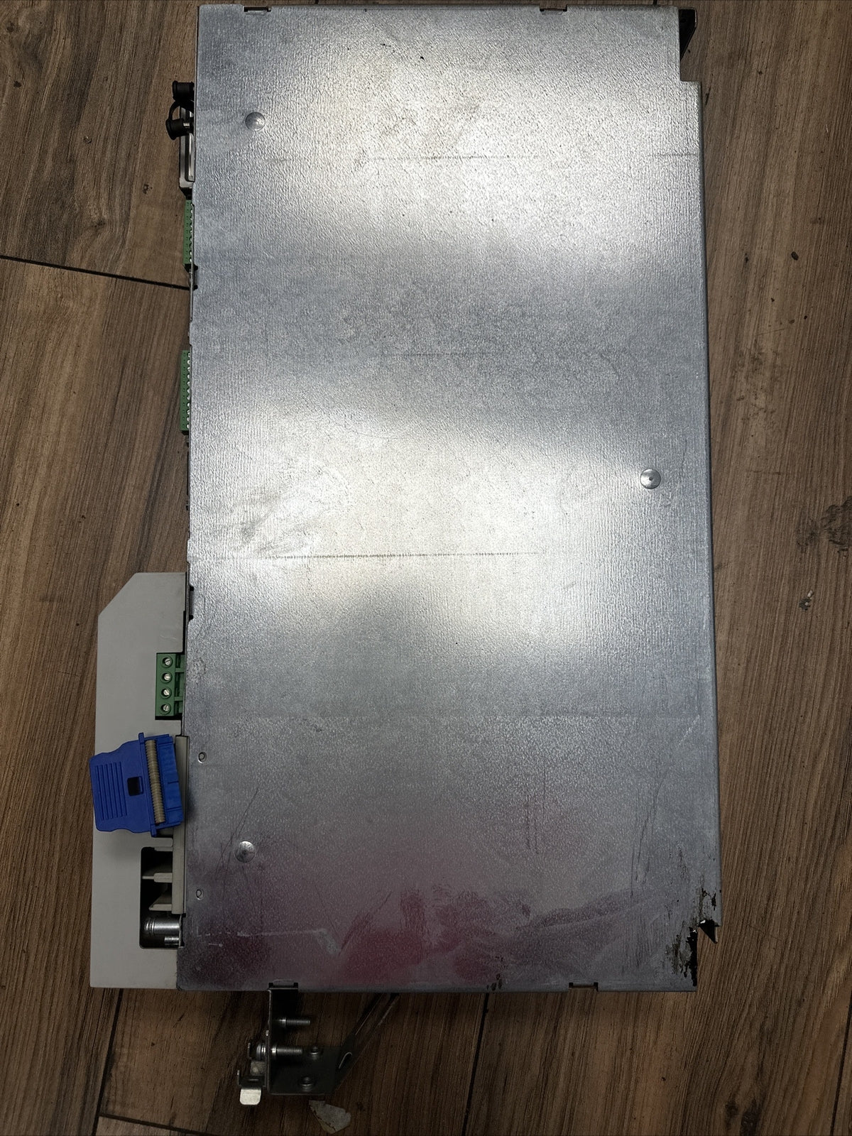 REXROTH HDD02.2-W040N-HD32-01-FW SERVO DRIVE OUTPUT 3xAC 500V 15A INPUT2