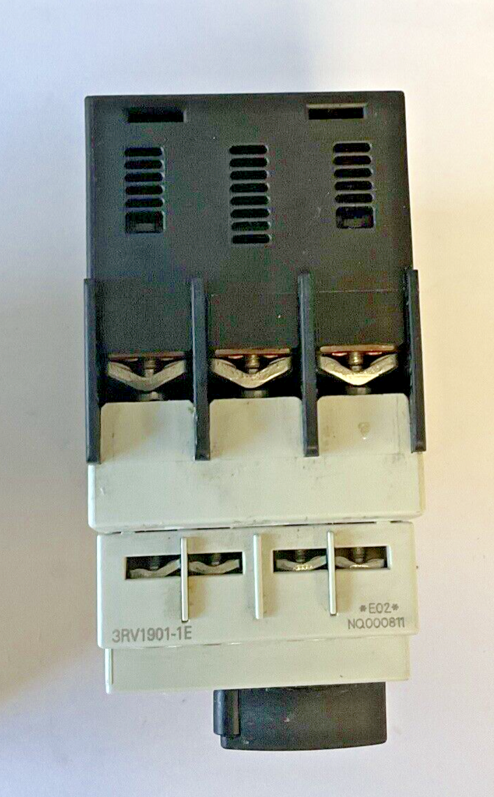 SIEMENS 3RV1021-0JA10 CIRCUIT BREAKER MOTOR CONTROL 12A 240V****LOTOF3****3