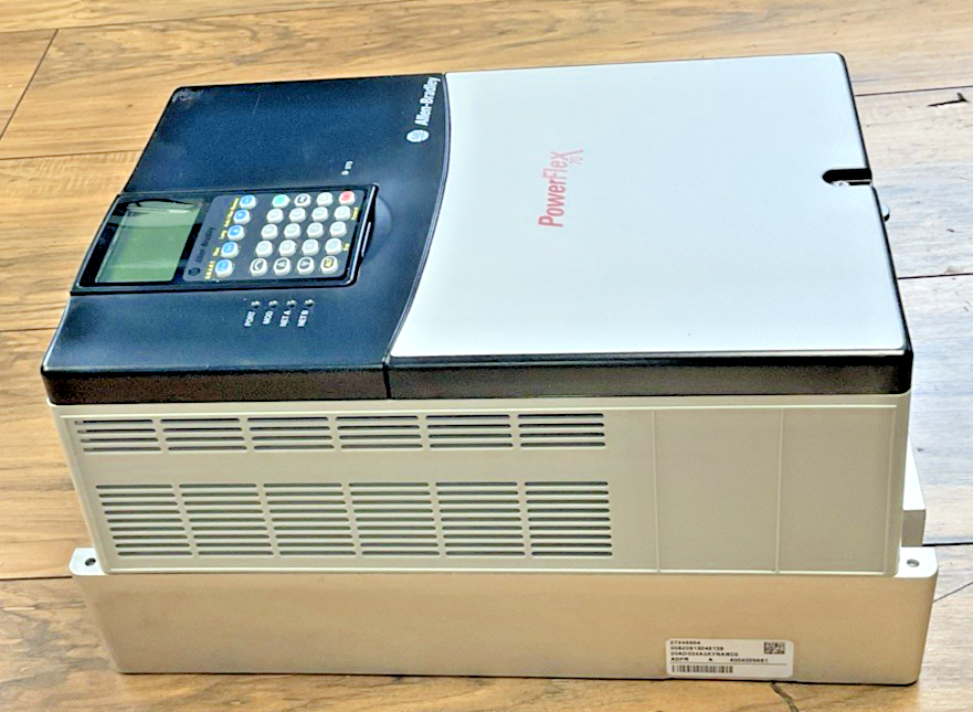 ALLEN BRADLEY 20AD034A3AYNANC0 POWER FLEX AC DRIVE 70 FRM 5.0013