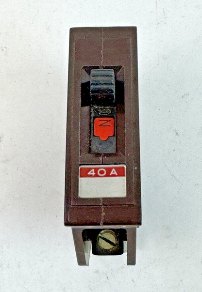 WADSWORTH - A40N - CIRCUIT BREAKERS - 1 POLE, 120/240 VAC, 40 A1