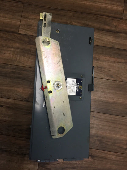 SQUARE D PQ-4220 I-LINE BUSWAY UNIT 200AMP 480VAC 3PH 4W 50HP SER 1A0