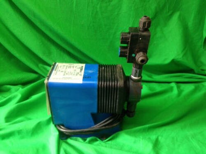 PULSATRON LMA3TA-VTC1-U04 ELECTRONIC METERING PUMP 12 GPD