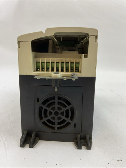 NIDEC CONTROL TECHNIQUES M200-044 00135 A AC DRIVE 7.5HP OUTPUT 0-480VAC 13.5A2