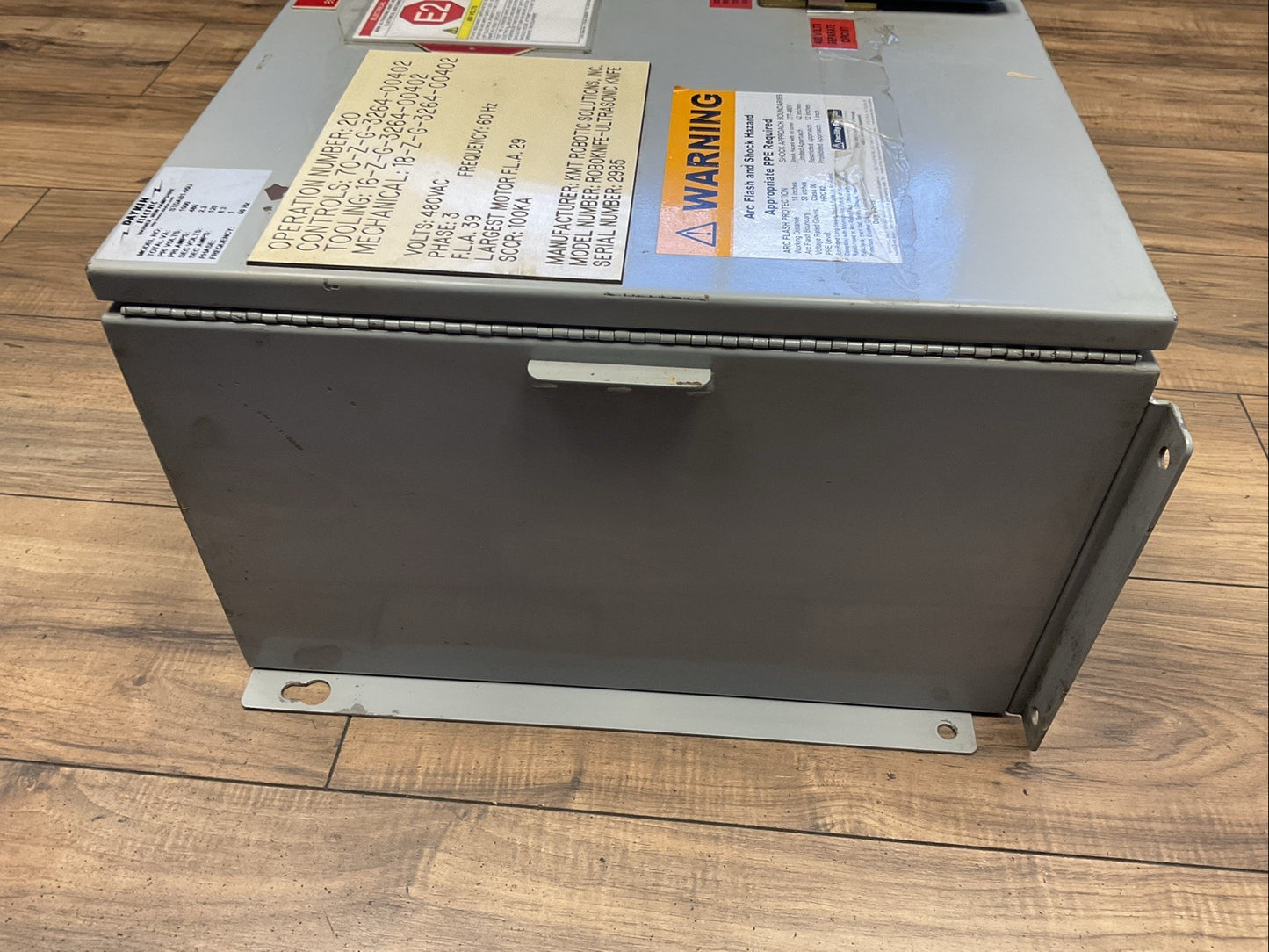 DAYKIN STDAB1-05U TRANSFORMER DISCONNECT 1000VA PRI 480V 2.3A SEC 120V 8.3A 1PH