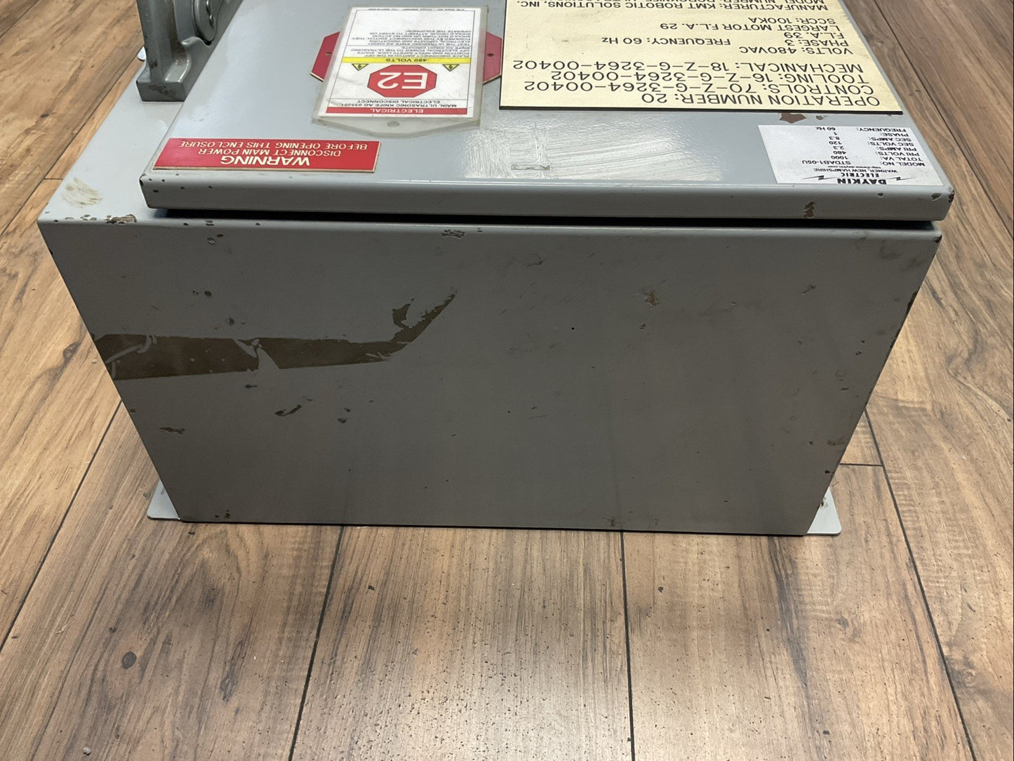 DAYKIN STDAB1-05U TRANSFORMER DISCONNECT 1000VA PRI 480V 2.3A SEC 120V 8.3A 1PH4