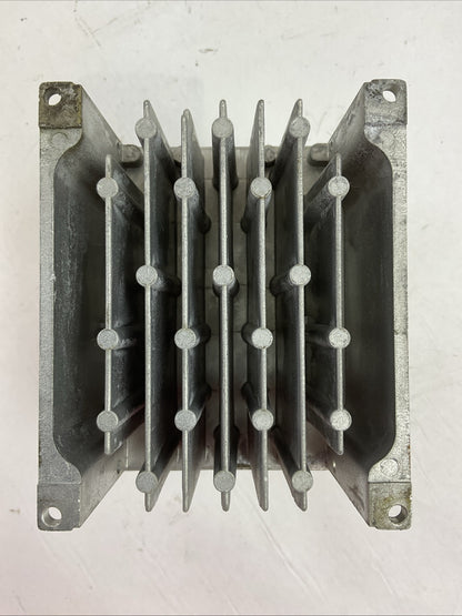 YASKAWA CIMR-JU4A0004BAA REV A J1000 AC DRIVE OUTPUT AC3PH 0-480V 4.1A/3.4A6