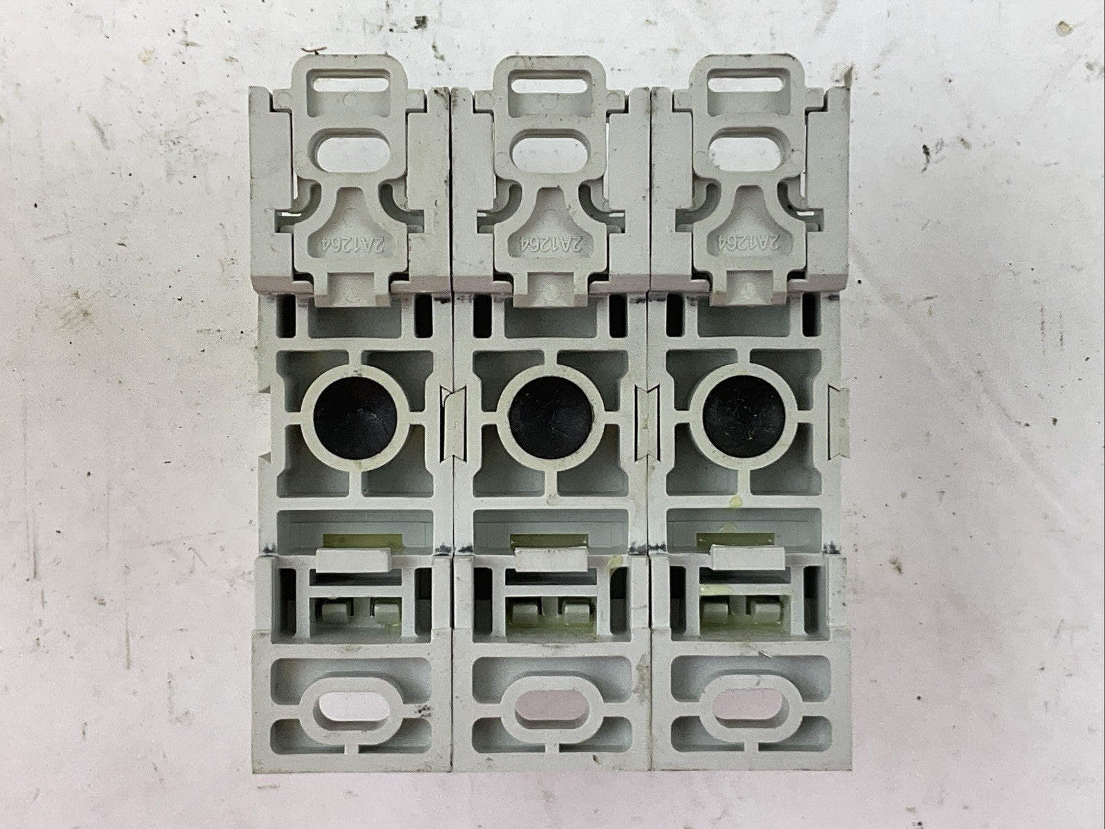 BUSSMANN PDBFS220 POWER DISTRIBUTION BLOCK 600V 175A (LOT OF 3)3