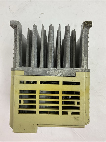 YASKAWA CIMR-JU4A0004BAA REV A J1000 AC DRIVE OUTPUT AC3PH 0-480V 4.1A/3.4A5