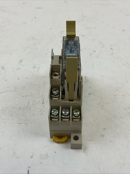 OMRON P7SA-10F RELAY BASE 20A 288VAC G7SA-3A1B RELAY 24VDC (LOT OF 4)6