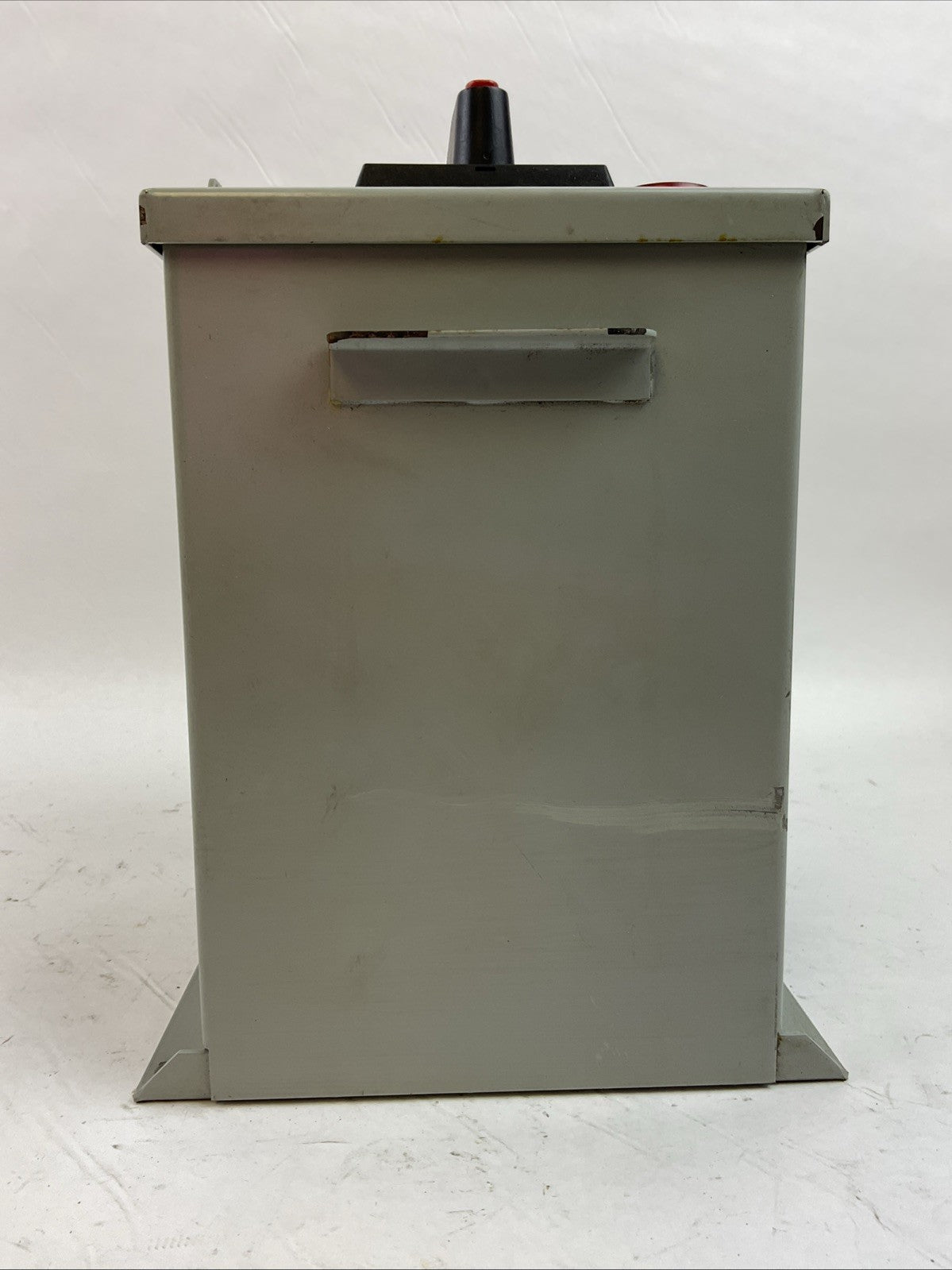 DAYKIN MDGTB-05 DISCONNECT SWITCH TRANSFORMER 1000VA PRI 480V 2.3A SEC 120V 8.3A3