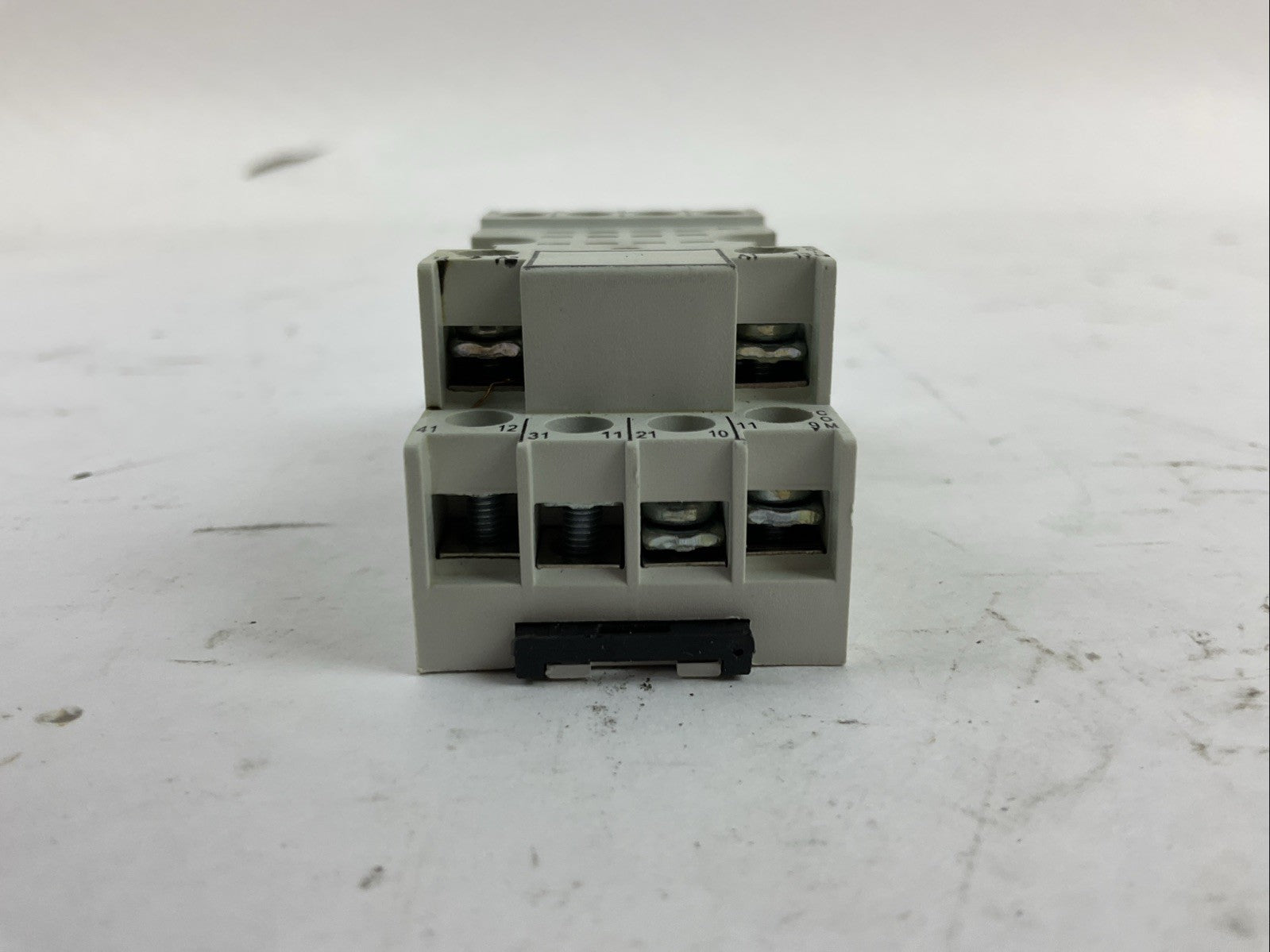 ALLEN BRADLEY 700-HN103 SER C RELAY SOCKET 10A 300V (LOT OF 5)5