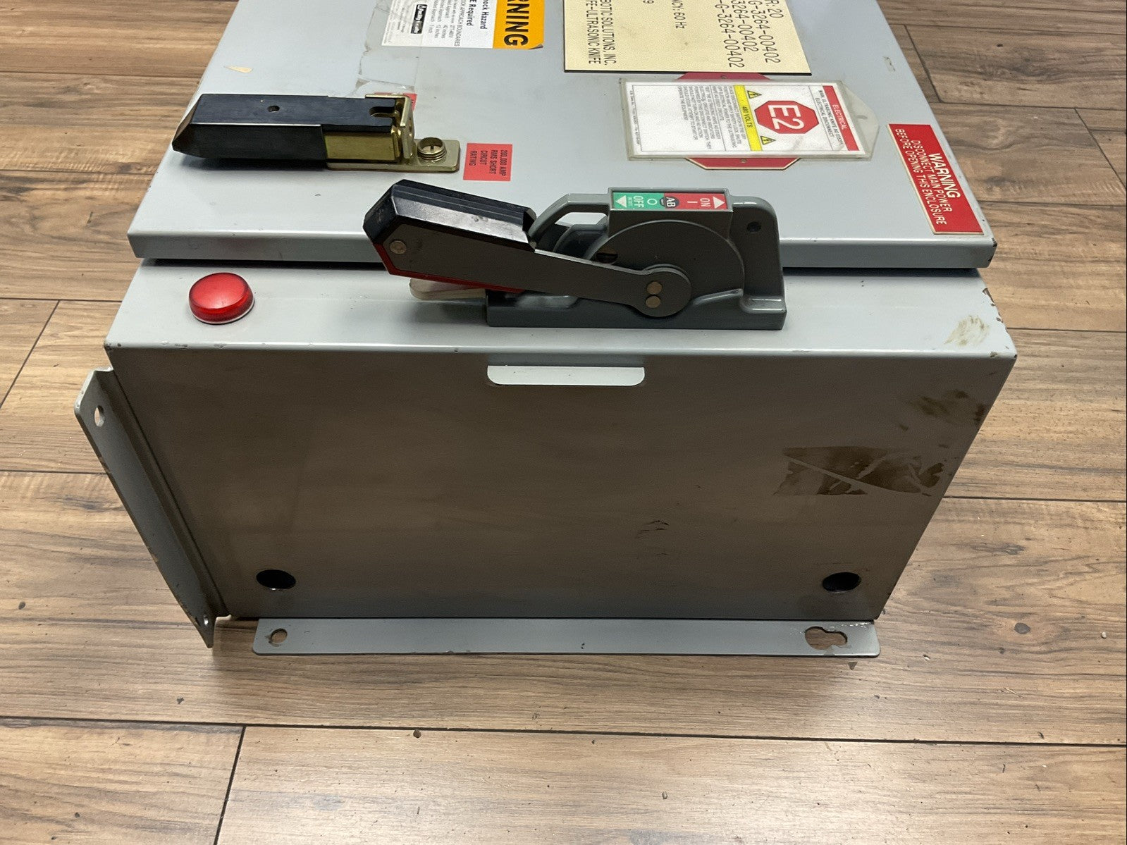 DAYKIN STDAB1-05U TRANSFORMER DISCONNECT 1000VA PRI 480V 2.3A SEC 120V 8.3A 1PH3