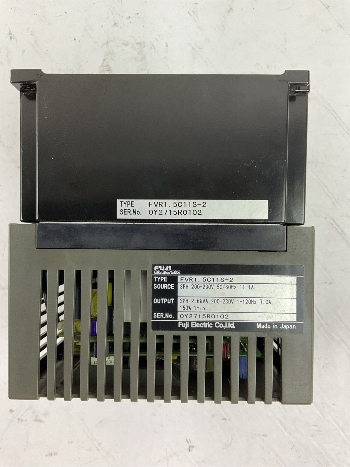 FUJI FV1.5C11S-2 AC DRIVE INVERTER OUTPUT 3PH 2.6kVA 200-230V 7A INPUT 200-230V2