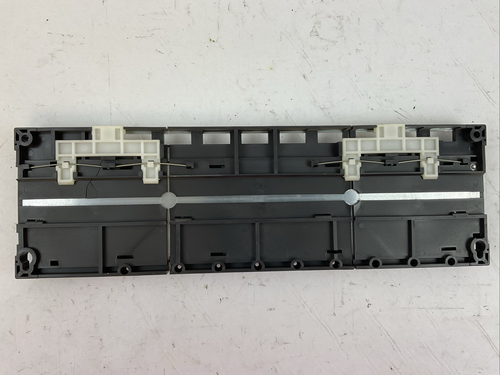 MITSUBISHI A1S68B BASE UNIT6