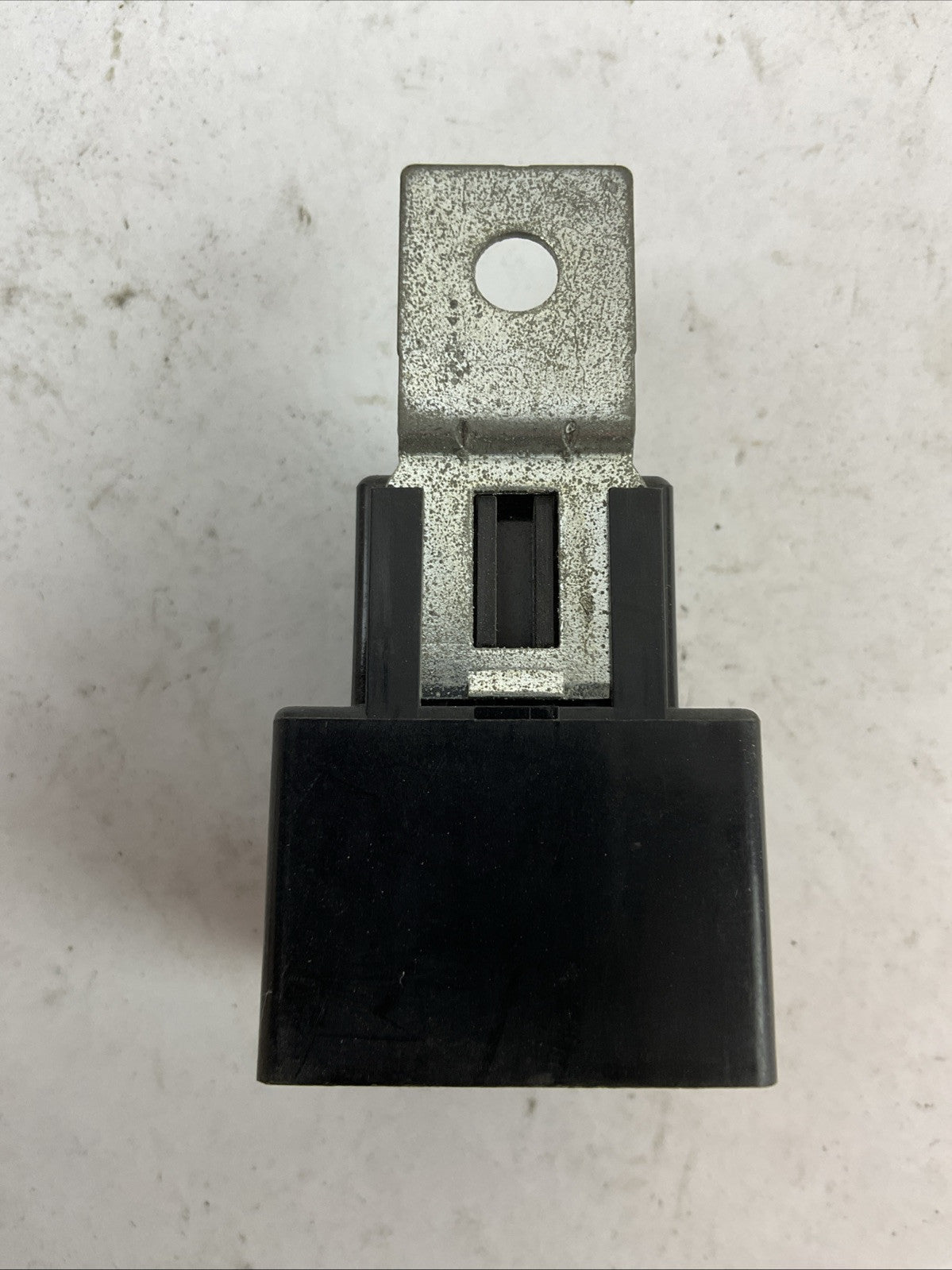 HYSTER 1375794 RELAY SHROUDED 4 PIN SONG CHUAN 898H-1AH-D1SW-R1 (2 RELAYS)5