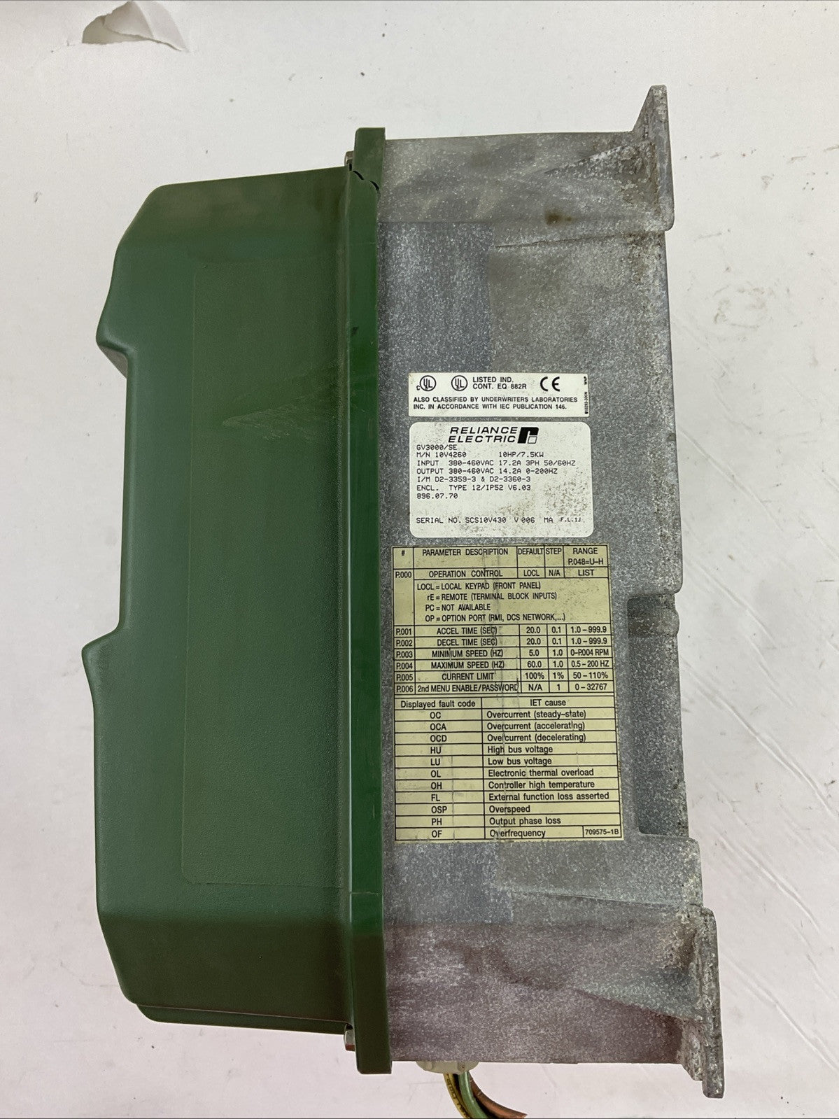 RELIANCE ELECTRIC 10V4260 AC DRIVE 10HP / 7.5KW OUTPUT 380-460VAC 14.2A3
