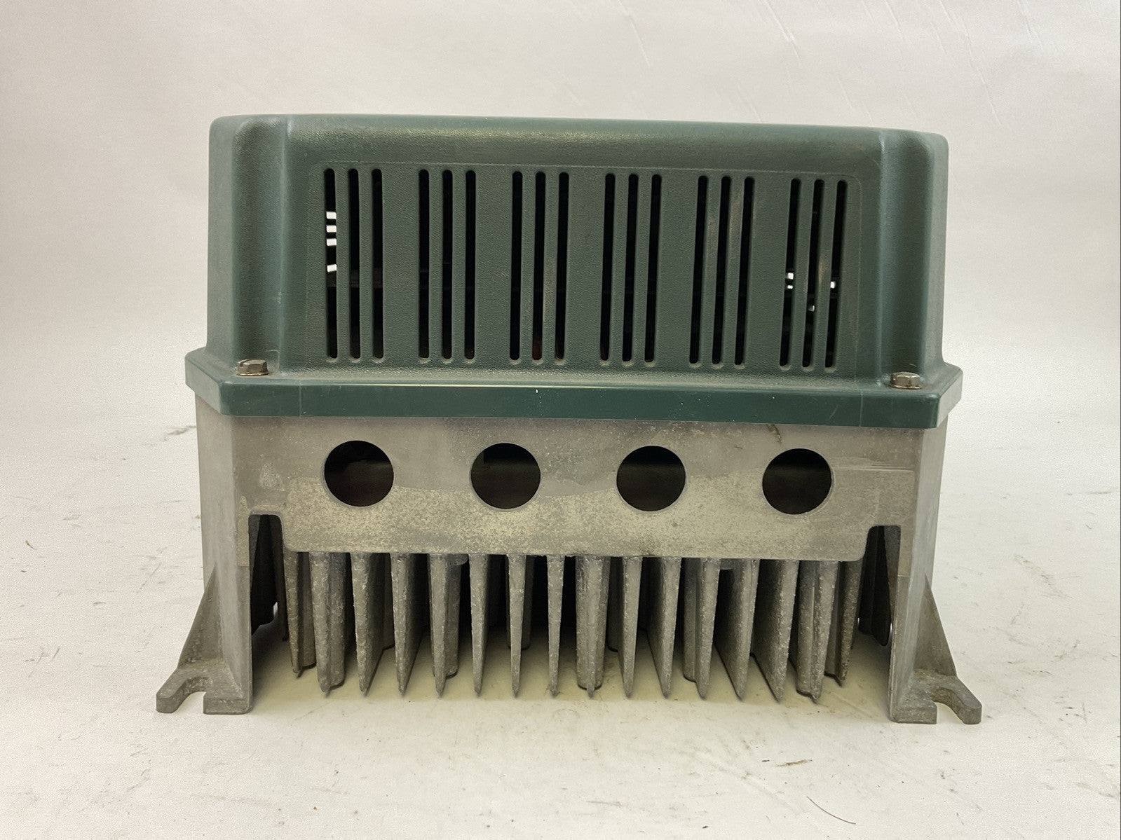 RELIANCE ELECTRIC 7V4160 AC DRIVE 380-460VAC TYPE 1/IP20 C6.06 GV3000/SE2