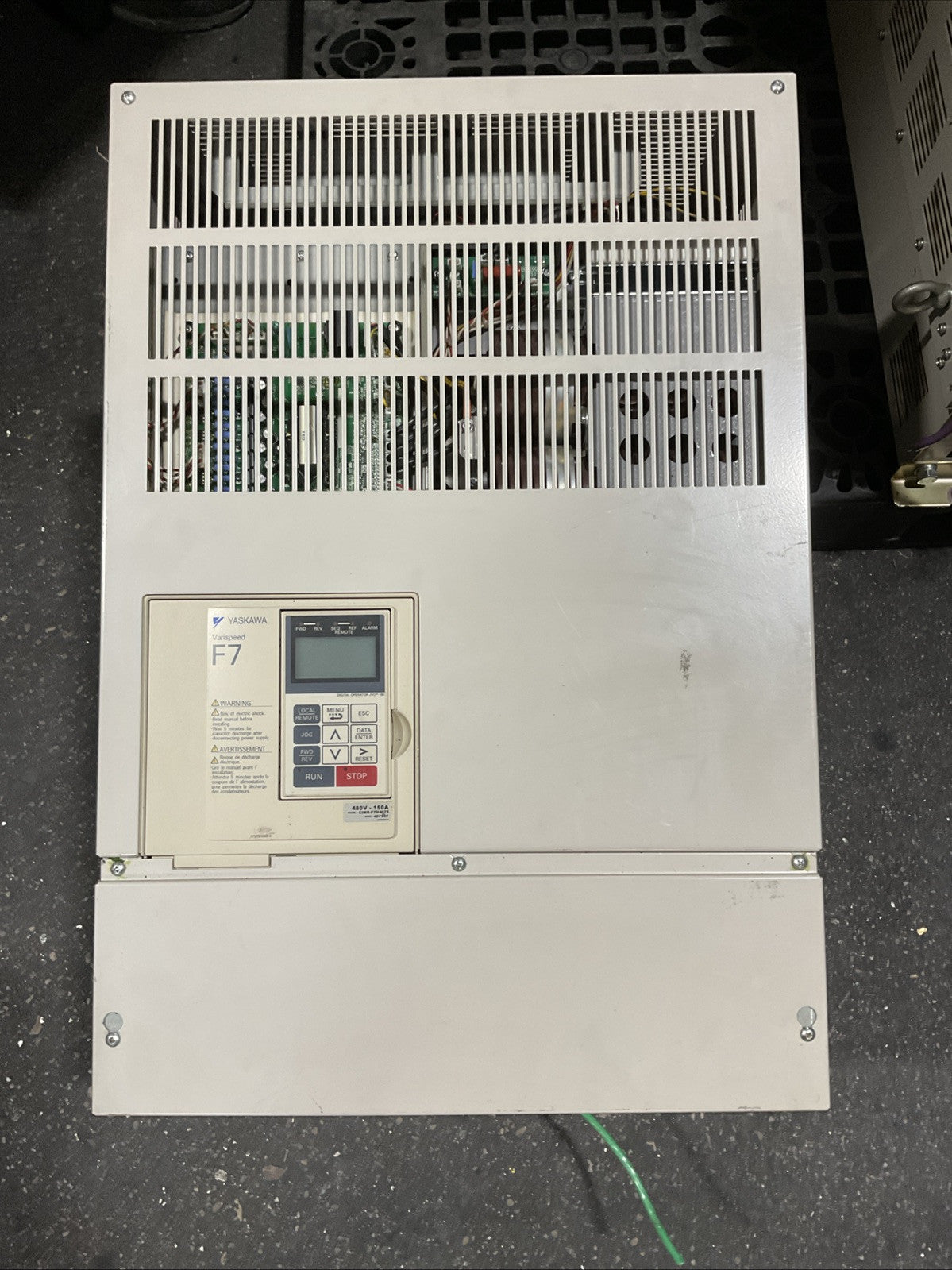 YASKAWA CIMR-F7U4075 AC DRIVE OUTPUT 3PH 0-480VAC HD 150A 110kVA ND 156A 120kVA0