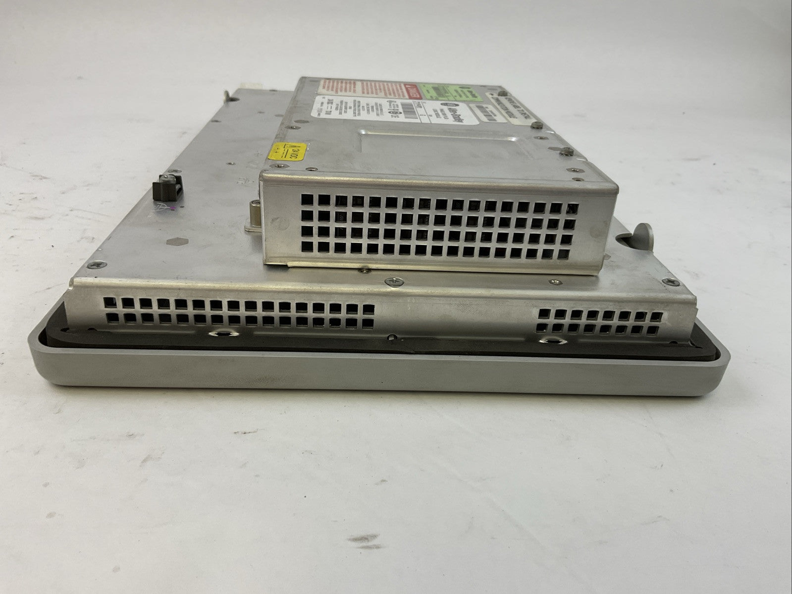 ALLEN BRADLEY 2711P-B10C4D2 SER A PANELVIEW PLUS 1000 24VDC5