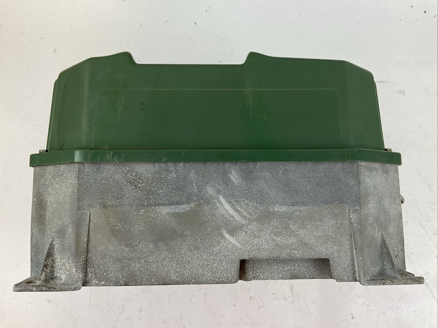 RELIANCE ELECTRIC 10V4260 AC DRIVE 10HP / 7.5KW OUTPUT 380-460VAC 14.2A8