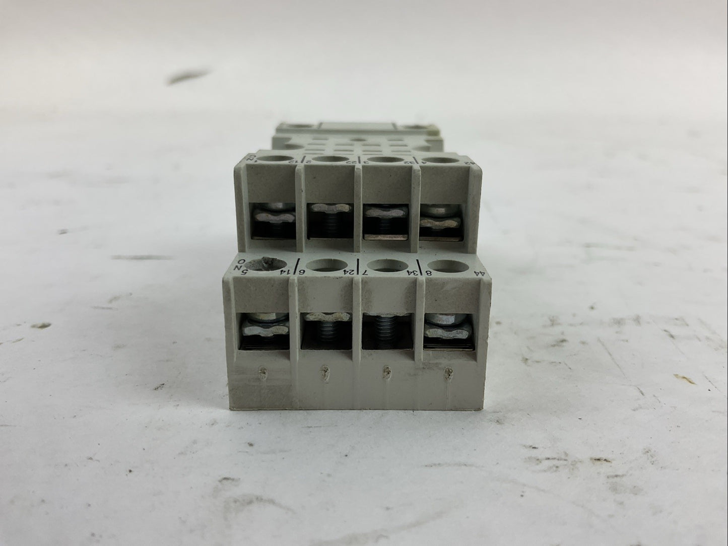 ALLEN BRADLEY 700-HN103 SER C RELAY SOCKET 10A 300V (LOT OF 5)3