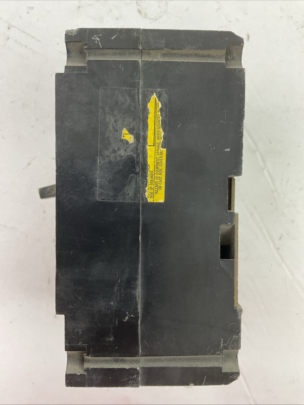 SQUARE D FAL3600712M MAG-GARD ADJ. INSTATANEOUS TRIP CIRCUIT BREAKER 7A SER 22