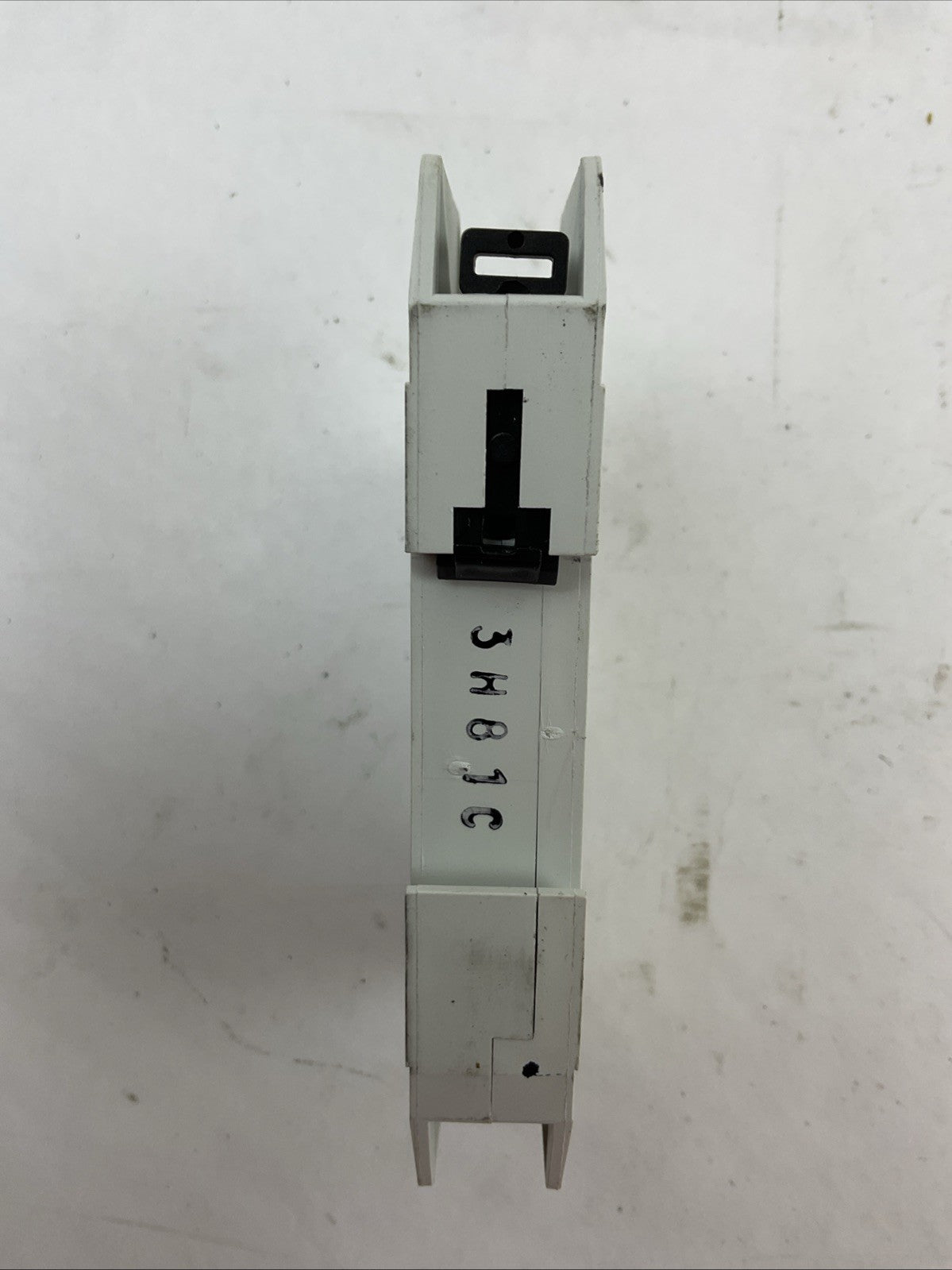 ALLEN BRADLEY 1489-A1C030 SER A CIRCUIT BREAKER 277VAC 48VDC 3A 1P (LOT OF 5)
