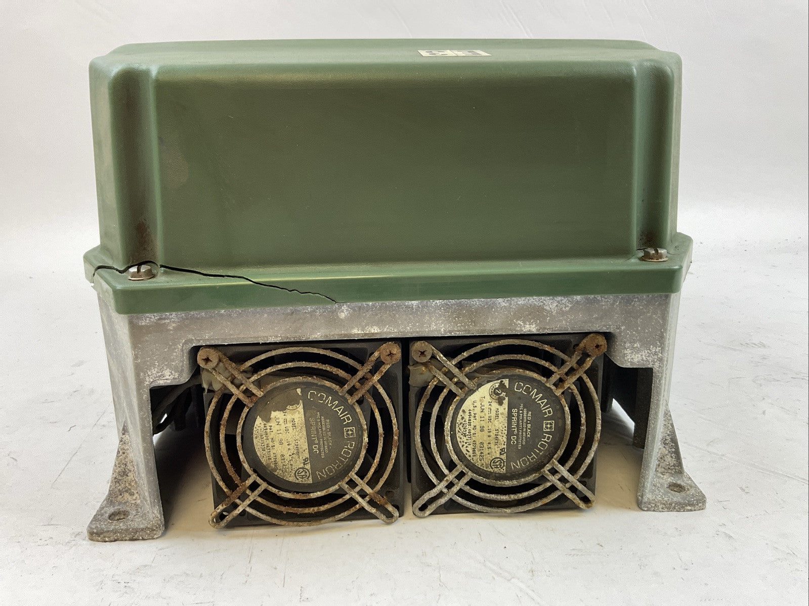 RELIANCE ELECTRIC 10V4260 AC DRIVE 10HP / 7.5KW OUTPUT 380-460VAC 14.2A4