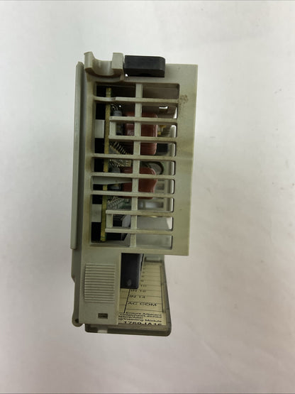 ALLEN BRADLEY 1769-IA16 SER A REV 2 F/W REV 3.1 16PT 85-265VAC INPUT MODULE