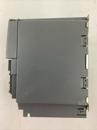 SIEMENS MICROMASTER440 1P 6SE6440-2UD24-0BA1 AC DRIVE6